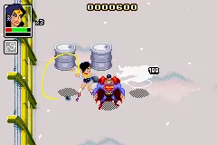 Justice League: Chronicles Game Boy Advance Wonder Woman lassos a bad guy.