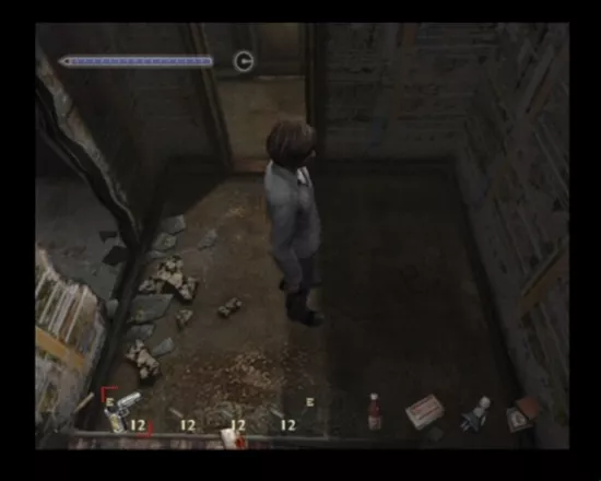 Silent Hill 4: The Room PlayStation 2 Browsing the limited inventory
