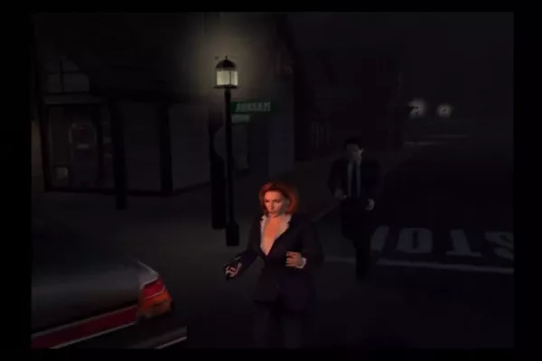 The X-Files: Resist or Serve PlayStation 2 Mulder and Scully reconnect.
