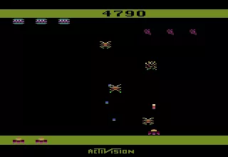 Spider Fighter Atari 2600 The spiders are getting close!