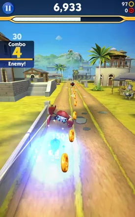 Sonic Dash 2: Sonic Boom Android Running through a level with dash activated.