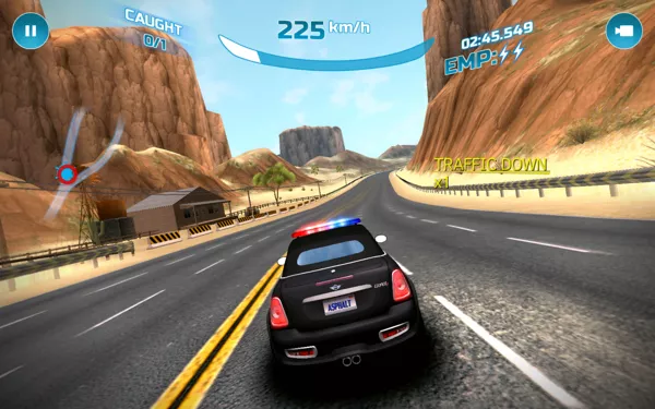 Asphalt: Nitro Android In the Catch mode you get to drive a cop car.