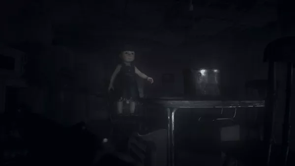 Resident Evil 7: Biohazard Windows She wasn&#x27;t there a second ago.