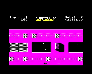 Uridium BBC Micro Metal 2/Kallisto as shown in demo mode. Fighter in &#x22;thin&#x22; configuration